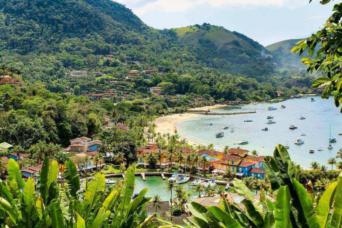 Rio is great, but have you heard of Buzios, Petrópolis, Arraial do Cabo, or Angra Dos Reis?

Here are some of the best day-trips from Rio De Janeiro: nowinrio.com/the-best-day-t… 

#RiodeJaneiro #visitRio #visitriodejaneiro <a href="/visitBrasil/">Visit Brasil</a> <a href="/riotur/">Karla Toledo</a> <a href="/Prefeitura_Rio/">Prefeitura do Rio</a>