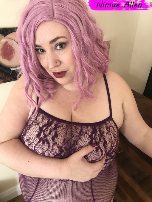 Teasing you with my feminine charm 😉 https://t.co/H1c0QQGLv2