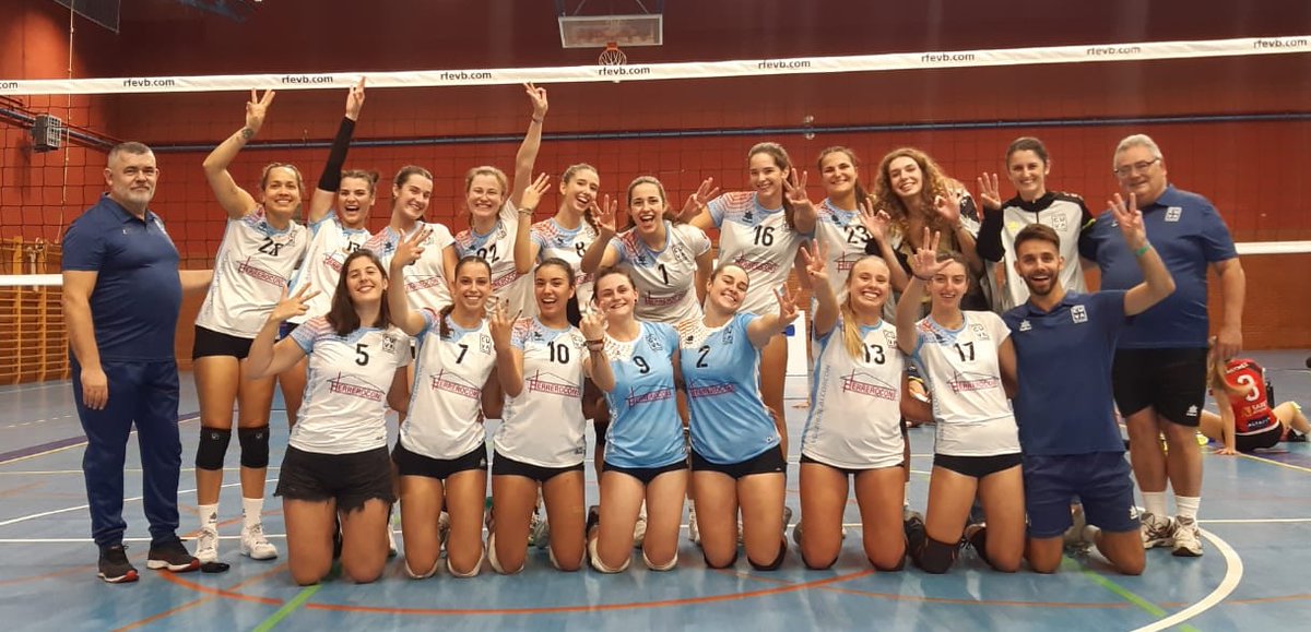 cuvalcorcon's tweet photo. 💪‼️Las chicas de CUV Alcorcón han conseguido su segunda victoria en la 1ª División Nacional

Con CV Fuenlabrada como rival, las alfareras demostraron todo su potencial dentro de la pista durante 4 sets en los que reinó el mando del equilibrio y la constancia en todo momento👏 https://t.co/Vxnvku3sgZ