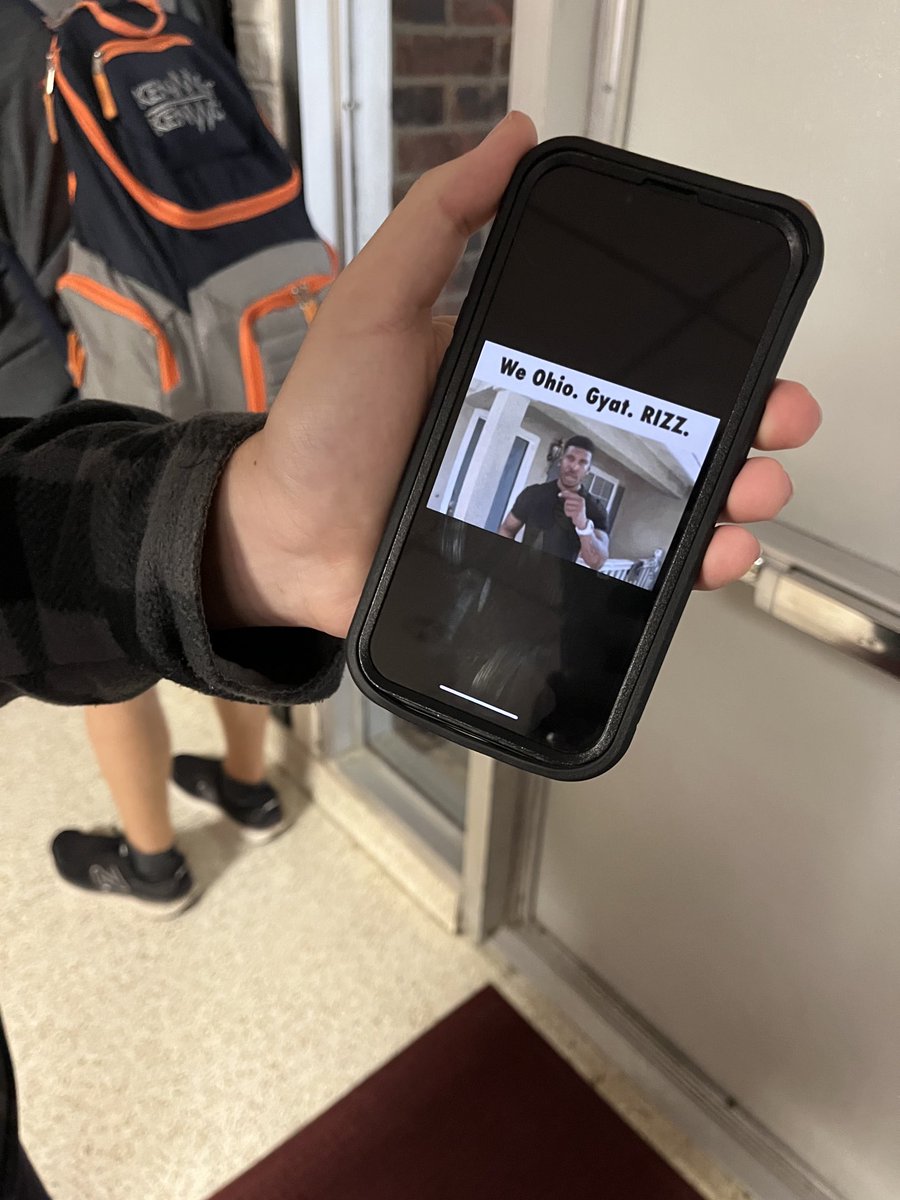 some damn kid just came up to me and showed me this gif on his phone