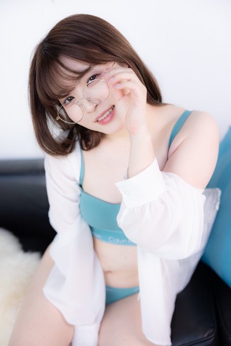 Twitterのコスプレ画像15