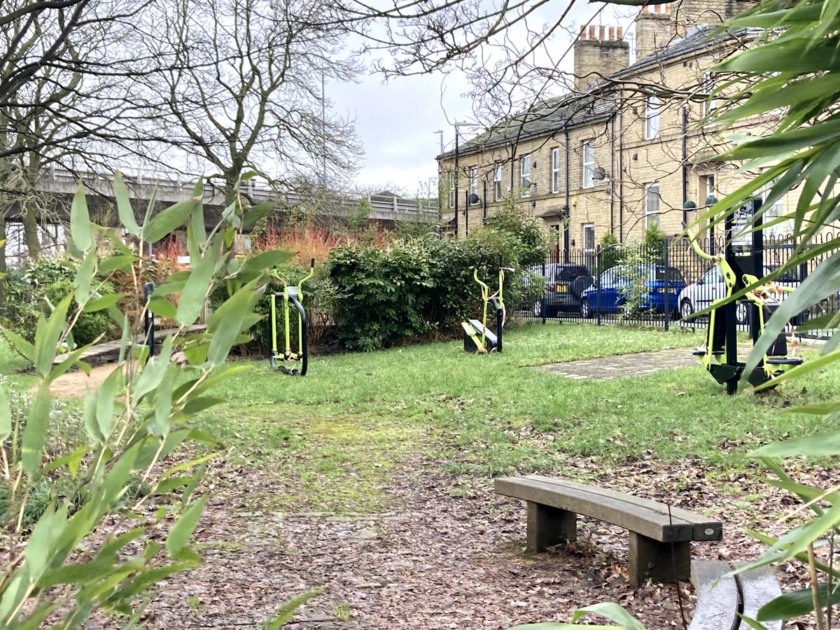The Move Map (@move_map) on Twitter photo Get out and active this weekend.
#FridayFitness
New Bond Street in #Halifax has a small outdoor gym perfect for a quick workout
✅Cross-Trainer
✅Shoulder Press
<a href="/Calderdale/">Calderdale Council</a> <a href="/CalderDigital/">DigitalCalderdale</a> <a href="/VisitCalderdale/">Visit Calderdale</a> Get out and active this weekend.
#FridayFitness
New Bond Street in #Halifax has a small outdoor gym perfect for a quick workout
✅Cross-Trainer
✅Shoulder Press
<a href="/Calderdale/">Calderdale Council</a> <a href="/CalderDigital/">DigitalCalderdale</a> <a href="/VisitCalderdale/">Visit Calderdale</a>