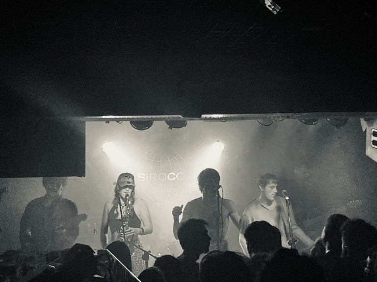 notedetengas's tweet image. Life is a binge!!! Menudo show nos dieron los #deadletter en #Madrid hace dos semanas! notedetengas.es/life-is-a-bing…