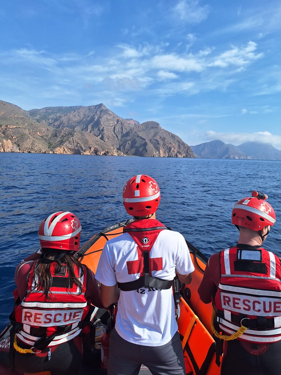 CruzRojaRMurcia's tweet photo. Movilizada #May00 por @salvamentogob para la búsqueda de un #POB en el fondeadero #julilet de #CaboTiñoso en #Cartagena. Finalmente aparece en buen estado de salud.
@CRE_Emergencias
#seguridadnautica
#PlanCopla
@112rmurcia
@AytoCartagenaES https://t.co/SxtVxikedG