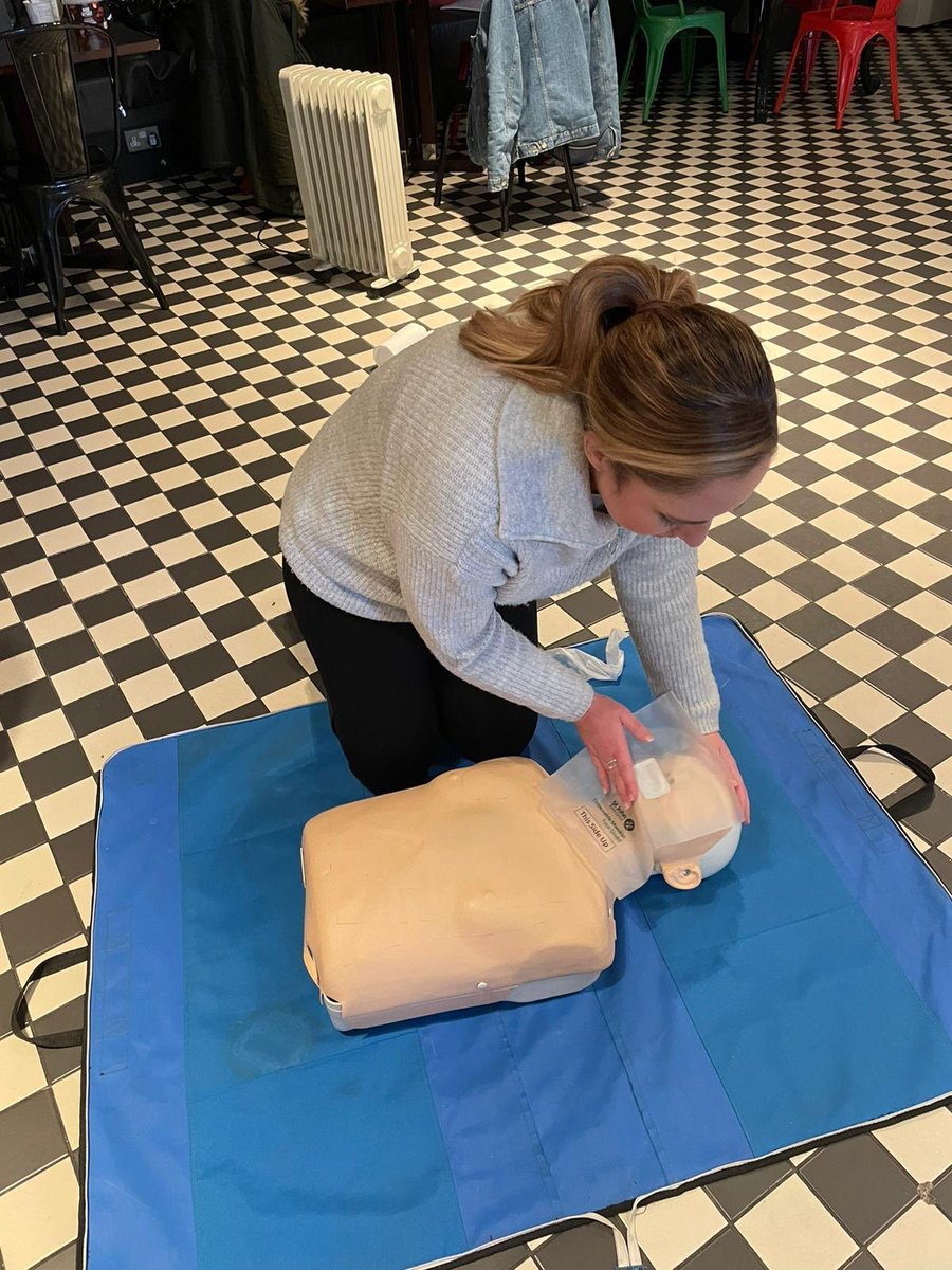 ⛑️ 2 spaces left for Emergency First Aid at work Training.

🗓️ Friday 20th October 
📍 <a href="/Hub_Internation/">Hi!</a> Training Deli
⏰ 9am-5pm 

Get in touch to book! 

#firstaid #training #development