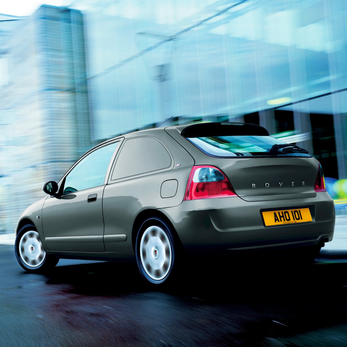 Lancaster_Ins's tweet photo. The Rover Commerce (and sporty MG Express variant) were MG Rover's first car-derived vans in nearly a decade - and they're a rare find today.
Have you *ever* seen one on the road?
#mgrover #rovercars #rover25 https://t.co/UfovnTDHOM