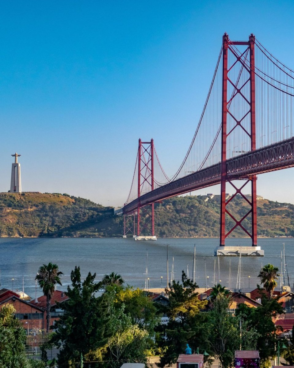 Ci fidiamo dei nostri viaggiatori: quanti di voi sanno dirci dove si trova questo ponte? 👀
