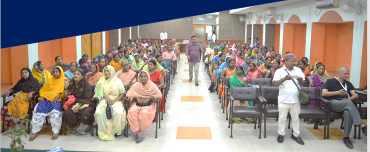 BiharHealth's tweet photo. kick-off program on financial &amp; digital literacy for women took place on 10th October 2023 at the prestigious Auditorium of Bihar Industrial Association, Patna, and was made possible through the joint efforts of Hindustan Coca Cola Beverage, BiharVoluntary HealthAssociation&amp;Y4D https://t.co/4hwafApJPd