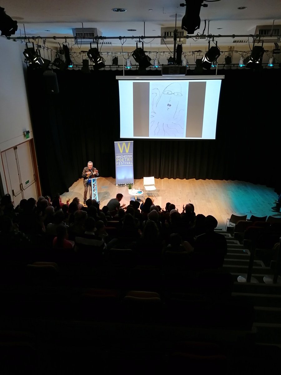 WinPoetryFest's tweet photo. 🎉Yesterday was a gorgeous finale to #WPF23, too much include in 1 post, but 4 quick snaps here of John Hegley! Sasha Dugdale's dog! The incredible Winchester Poetry Prize 2023 poets! @ZaffarKunial reading to close the festival!
📸 Official photos to follow.
🤗 Thank you to all https://t.co/4RrS9CNhG5
