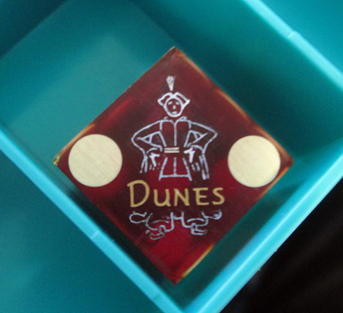 #DunesHotel #VintageLasVegas #CasinoDice 
Dunes Hotel casino dice from the mid 1950s.