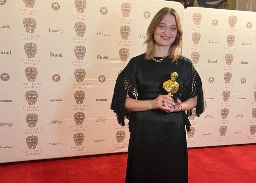 FeministsUa's tweet photo. Ukrainian actress Rita Burkovska became “Best European Actress” at the Septimius Awards 2023 for her leading role in 🇺🇦 movie #ButterflyVision.
During the award ceremony in Amsterdam,she shared a story that happened at the beginning of #RussianAggression against Ukraine in 2014👇 https://t.co/LRLiXQx9BR