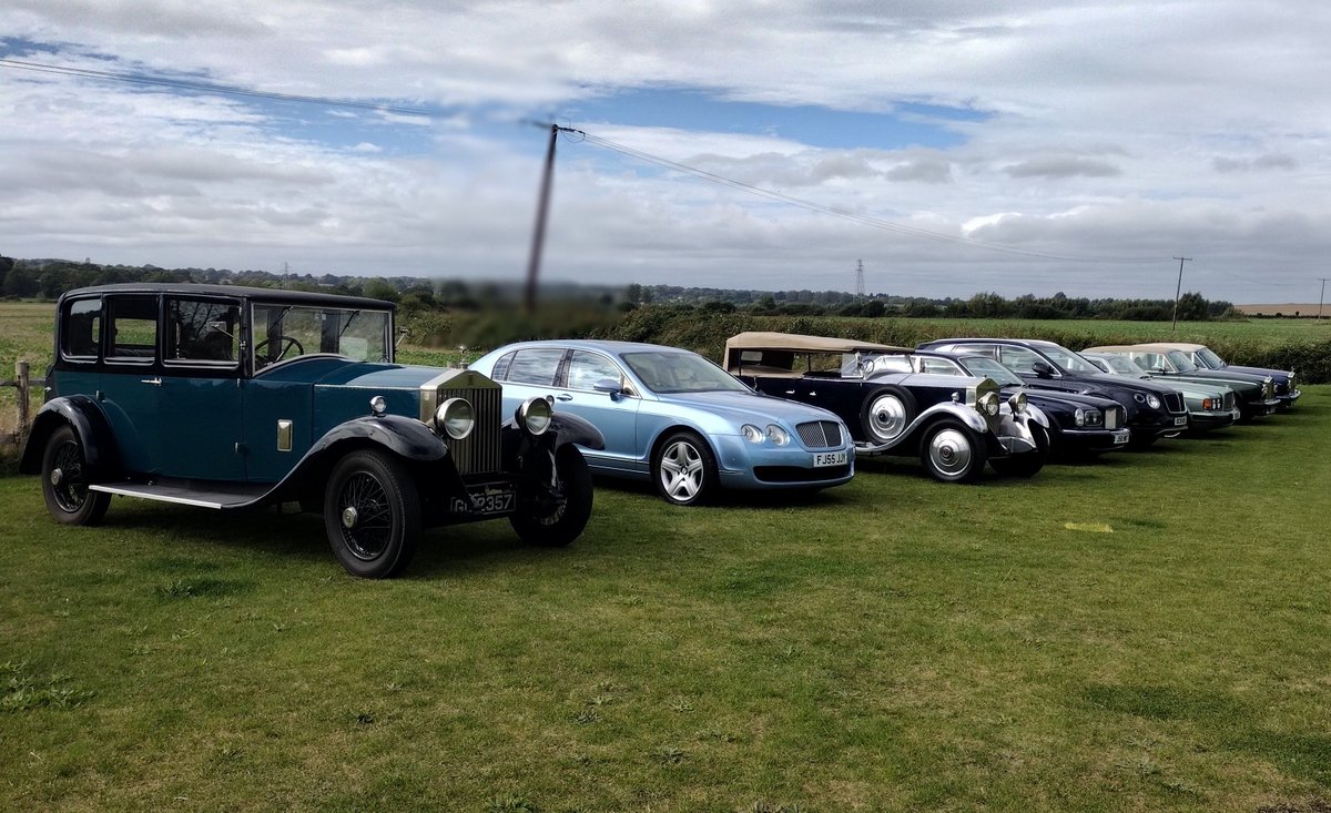 Two weeks ago our South Eastern Section went to the Ferry Inn at Stone-in Oxney, near Tenterden, for Sunday lunch. Members enjoyed a delicious three-course lunch and brought along some beautiful cars.

Thank you to Hilary & Tony Mundella for arranging and sharing these photos.