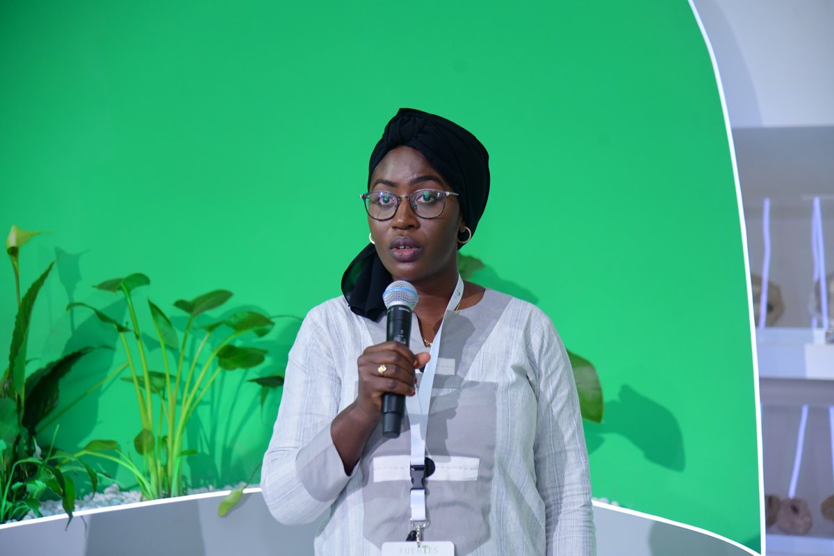 MujeresxAfrica's tweet image. Dar continuidad a proyectos con alto impacto social en Senegal es uno de los objetivos de la fundación. 

F.U.E.R.T.E.S es un proyecto que promueve el emprendimiento, el empoderamiento y la innovación. 

Porque las mujeres son clave en la lucha contra el cambio climático 🌍 #FOCP