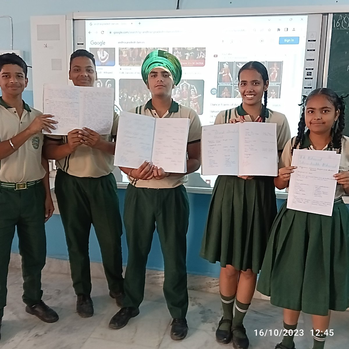 Ek bharat shreshat bharat activity performed by 10th grade students... They discuss about food, festivals, geographical , custom and culture differences between Punjab and Andhrapradesh. 
<a href="/Prabhjo60556013/">Prabhjot Gill</a> <a href="/STSWSRAJGOMAL/">S.T.S. World School (Official)</a> <a href="/SDG2030/">SDG2030</a> <a href="/EBSB_Edumin/">Ek Bharat Shreshtha Bharat</a> <a href="/JuanaTech/">Juana Technologies</a> <a href="/Microsoft365/">Microsoft 365</a>