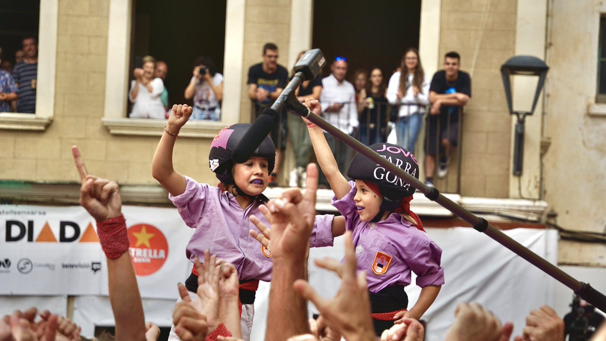 albaestrem's tweet photo. Això d’ahir va ser molt fort💜
@JoveDeTarragona https://t.co/7HTkstJ8OX