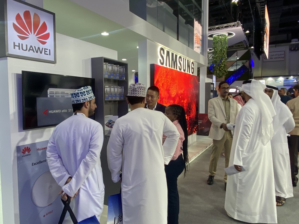 tech_fz's tweet photo. Great start to the @GITEX_GLOBAL Event.
Looking forward to seeing you all at #TFG stand in 𝗛𝗮𝗹𝗹 𝟮 - 𝗦𝘁𝗮𝗻𝗱 𝗕𝟭𝟬
#tfg #techfirstgulf #innovation #ITsolutions #ITservices #ITdistributors #ITDistributorsMEA #technology #dubai #collaboration #GITEX #exhibition https://t.co/OeY9KX1MYp