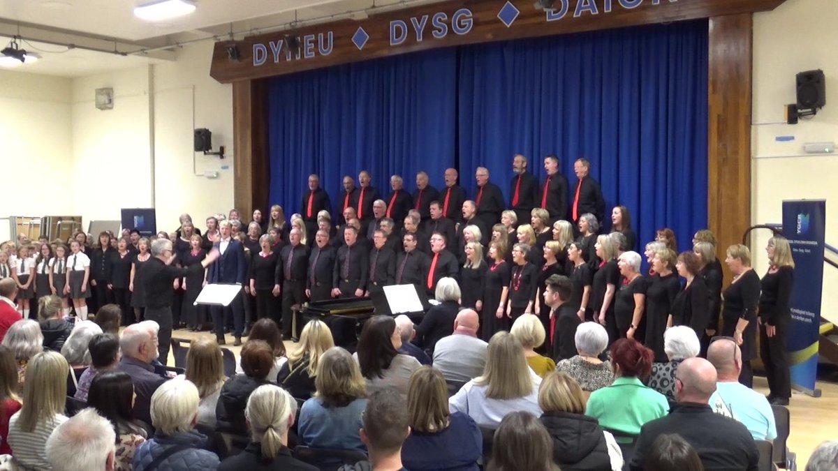 Cor Godre'r Garth tweet media