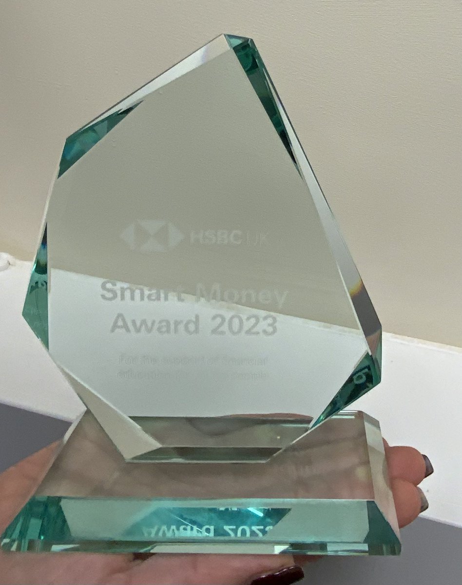 MountStewartSch's tweet photo. Thank you HSBC Wembley for presenting our school with a Smart Money partnership award. We are committed to financial education for all of our children. #tmsscommunity @HSBC_UK https://t.co/dICBs1ZoeE