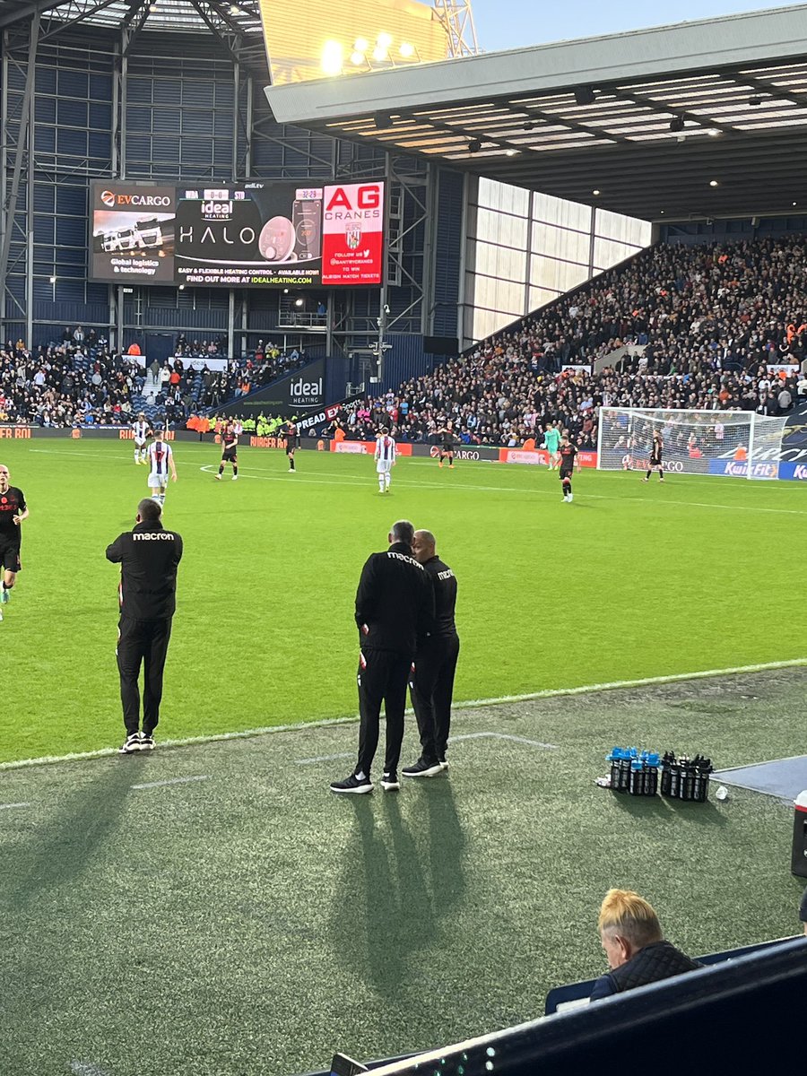 gantrycranes's tweet photo. #WBA TICKET COMPETITION.
AG Cranes are offering a pair of #WESTBROM tickets for the Halfords Lane stand directly behind the #Baggies dugout for the game against @QPR on the 24th of October 8pm kick off at the #Hawthorns
Simply FOLLOW us and RETWEET for a chance to win. #COYB https://t.co/PGnXY4y01M