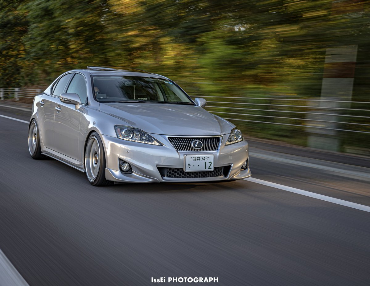 zc0920's tweet photo. LEXUS IS350 GSE21

オプションフロントリップ
汎用品サイドスポイラー
海外ディフューザー(塗り分けは30のディフューザーを真似してもろた)
IS F用USテールランプ 寒冷地仕様
BBS RS-GT 18inch

コンセプトはシンプルな𝐹𝑎𝑚𝑖𝑙𝑦carです😎
よろしくお願いします🙏
 #LEXUS
 #LEXUSIS
 #BBS https://t.co/EmuaIZXpEx