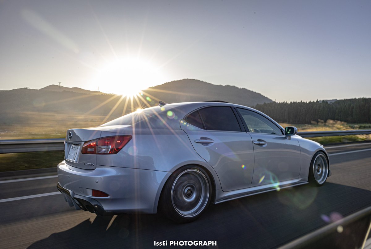 zc0920's tweet photo. LEXUS IS350 GSE21

オプションフロントリップ
汎用品サイドスポイラー
海外ディフューザー(塗り分けは30のディフューザーを真似してもろた)
IS F用USテールランプ 寒冷地仕様
BBS RS-GT 18inch

コンセプトはシンプルな𝐹𝑎𝑚𝑖𝑙𝑦carです😎
よろしくお願いします🙏
 #LEXUS
 #LEXUSIS
 #BBS https://t.co/EmuaIZXpEx