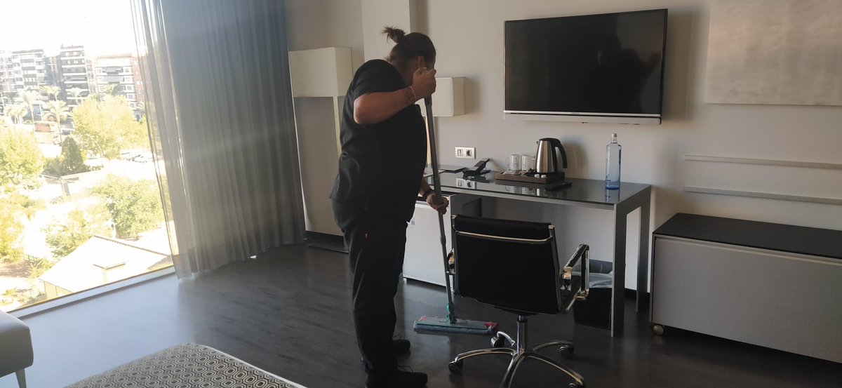 Finalizado el periodo de prácticas en hoteles de las alumnas del Curso de Camarera de Pisos organizado por nuestra asociación en el marco de Puntos Formativos de <a href="/IncorporaAnd/">#IncorporaFundlaCaixa en Andalucía</a> de <a href="/FundlaCaixa/">Fundación ”la Caixa”</a>