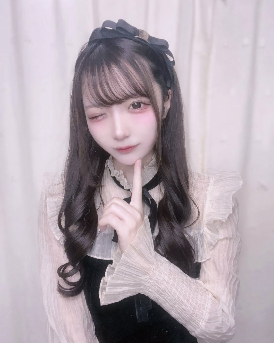 推して૮  > ~ <  ა