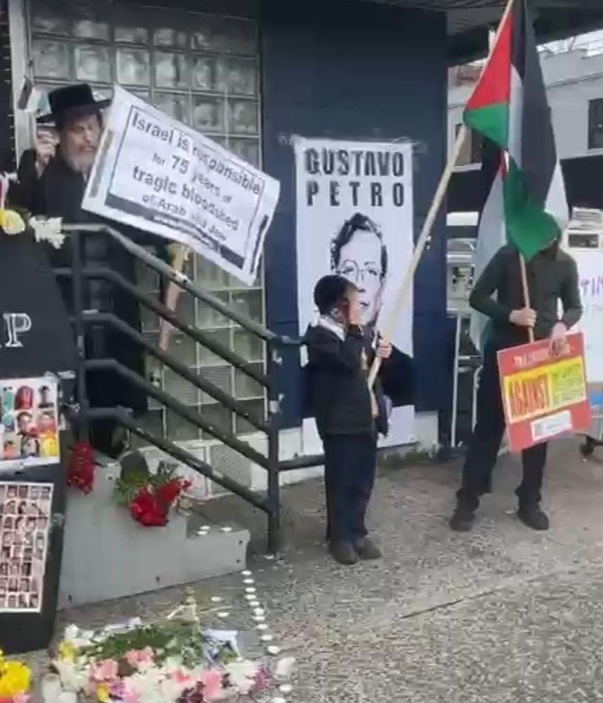 MaPaulaFonseca's tweet photo. Señores @WRadioColombia una cosa es el Estado de Israel y otra el pueblo judío. 

La comunidad judía no sionista de Nueva York que cree en la vida y La Paz reconoce el llamado del presidente @petrogustavo 👇🏻 https://t.co/llZAsz3ZPV