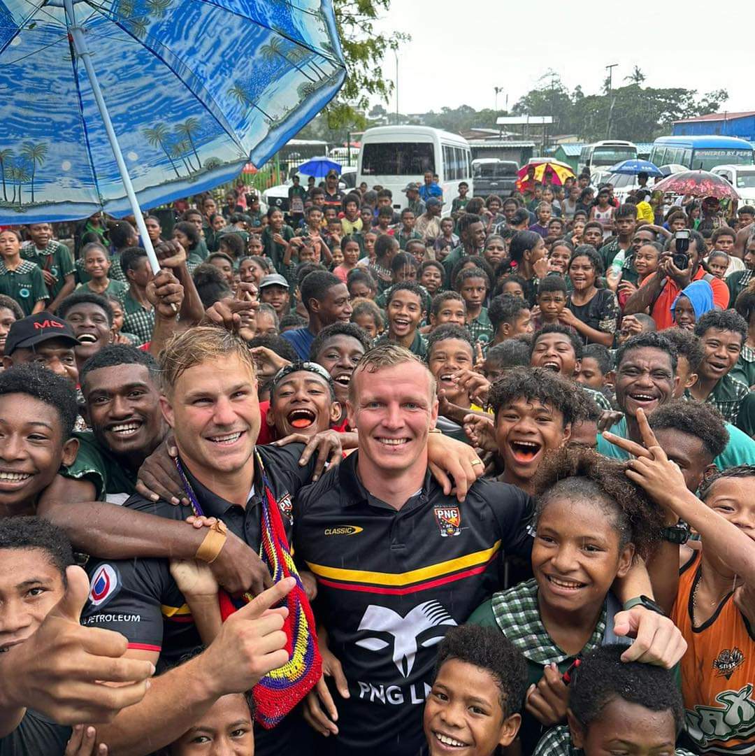 Pure love of the game &amp; their nation 🇵🇬🔥🇵🇬

#nrl #RugbyLeague #PNG