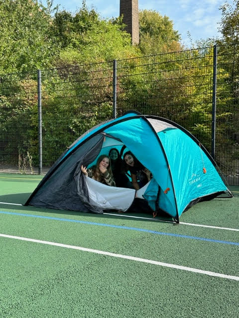 EGA School tweet media