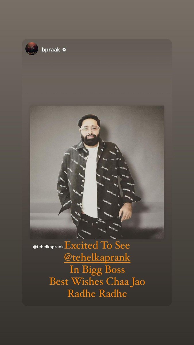 TEHELKAPRANK's tweet photo. BPrak ji from Singer Community coming in support of us 

Thankyou paji itna pyar dene ke liye 🤗
@BPraak  #BiggBoss17 #Tehelkaprank https://t.co/dlVqbLuJgE