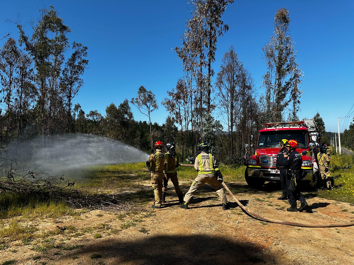 Bomberos Valparaíso tweet media