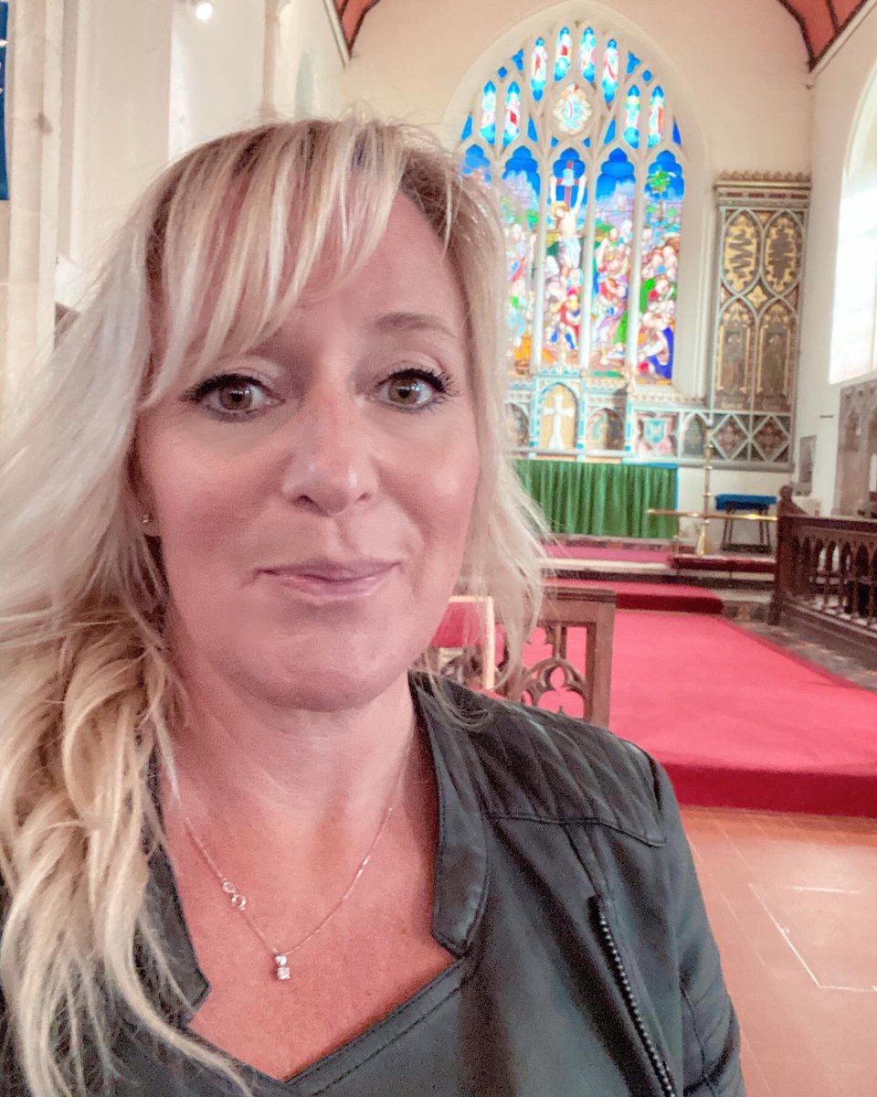 Great day on Saturday singing at a wedding at pretty All Saints Church, Hastings followed by dashing home for a little classical stint at a fundraiser concert! #thelondonsoprano #weddingsinger
