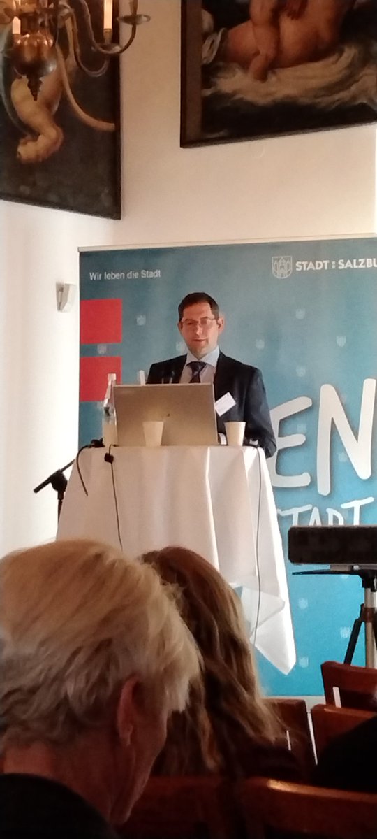 "Rekorde werden immer mehr zur Normalität statt zur Ausnahmeerscheinung" - Simon Tschannett, Stadtklimatologe beim #stadtregionstag2023 @staedtebund