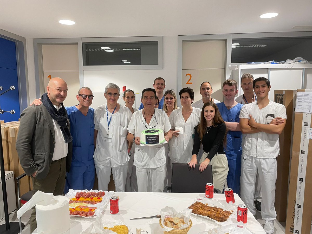 Dos implantes de la nueva Evolut FX con éxito en el HUCA. Enhorabuena a todo el equipo
