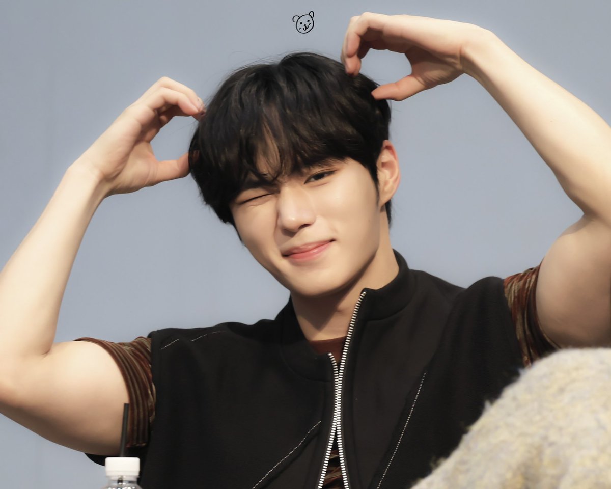 ʕ•ᴥ•ʔ tweet media