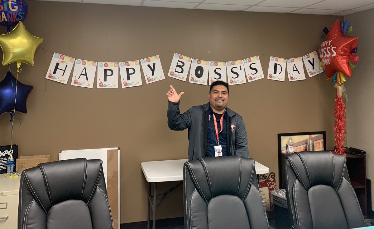 NISDTaft's tweet image. Great leaders don’t set out to be a leader..They set out to make a difference! Happy Bosses Day to our leader Mr. Hernandez! #Relentless