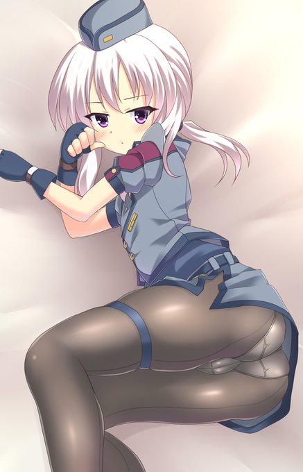 リィコ「ん……おはようございます」
おはようじゃねーよ。
リィコ「もう朝ですか……?」
もう昼だよアホ。 