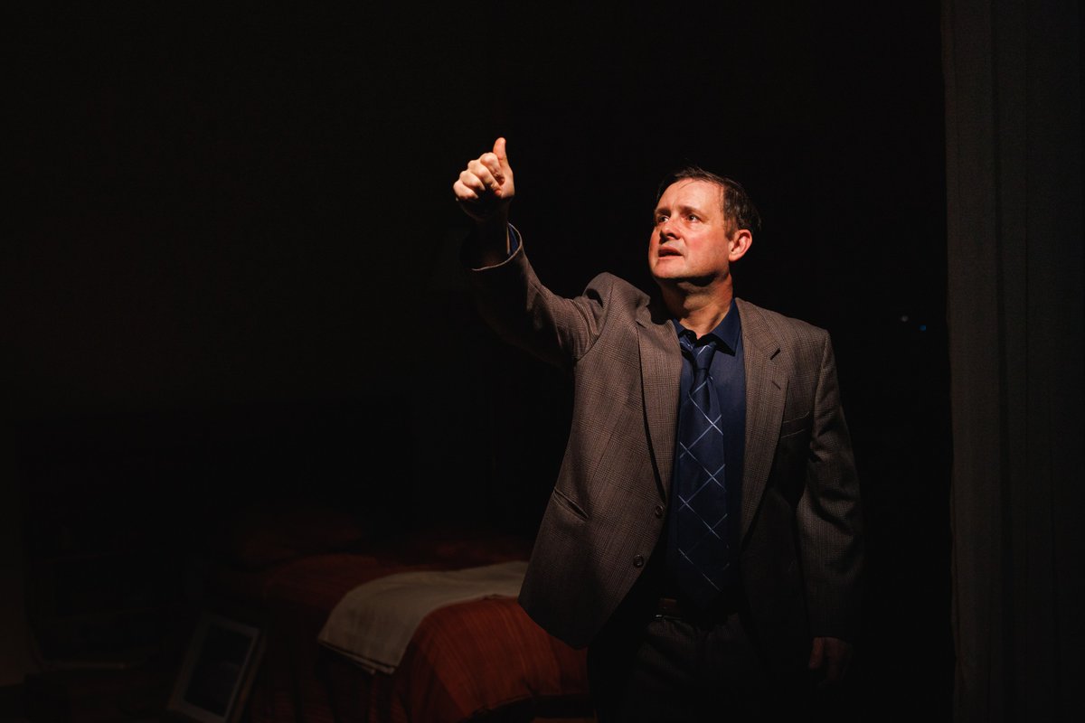 Tomorrow is the first performance of Carwyn here at the Sherman.

Book your tickets now for "a play that really must be seen"(nation.cymru): shermantheatre.co.uk/event/carwyn/

Thursday's performance will be Audio Described and BSL interpreted.