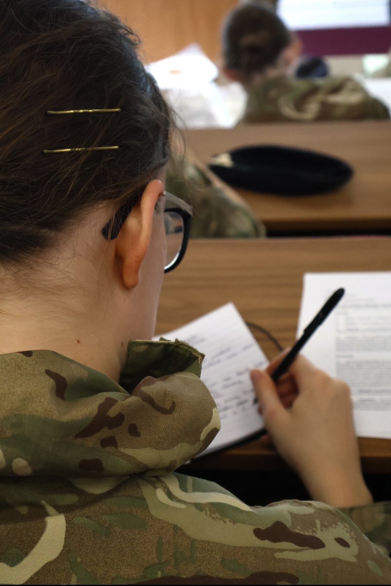 ArmyCadetsUK's tweet photo. A round up of Master Cadet Day 1! The Cadets started off bright and early with a Log Run🪵 followed by an Obstacle Course🏃!

Followed by Deployment Orders before going out in the field for a couple days!🏕️

#armycadetsuk #mastercadet2023 #logrun #obstaclecourse #fieldcraft https://t.co/0OgalDBSQ1