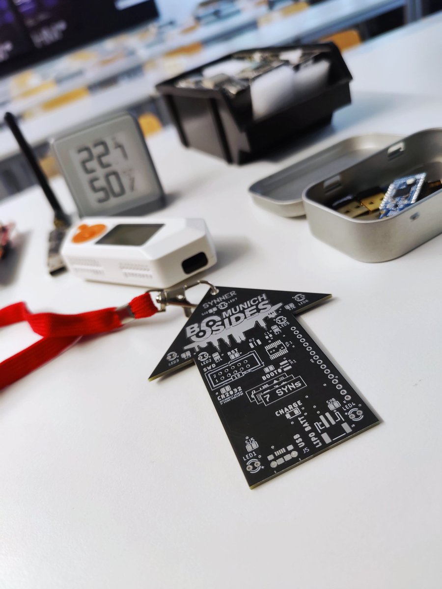 code_byter's tweet image. Bluetooth Low Energy hacking workshop  at @BSidesMunich 🎉