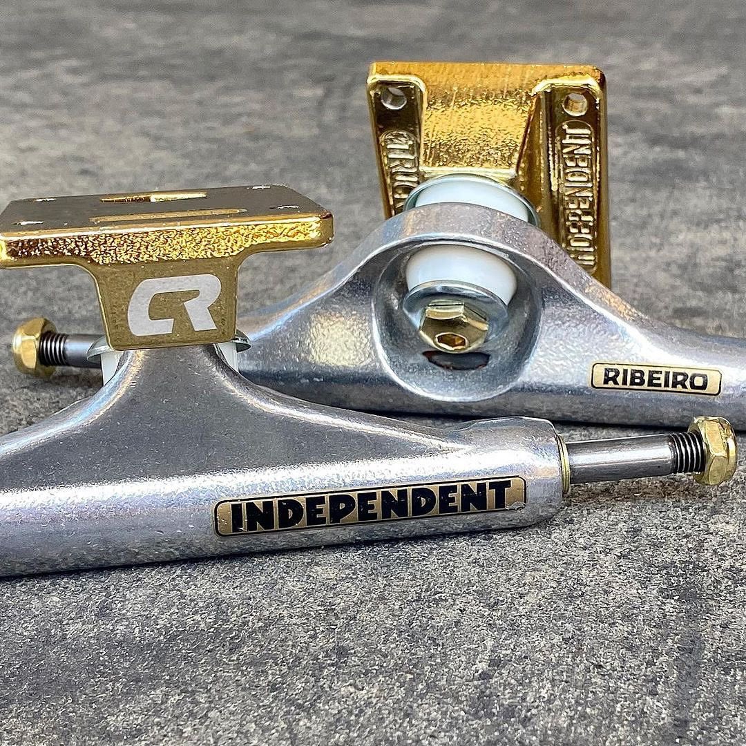 nhsskatedirect's tweet image. @carlosribeiro91  Signature Pro MiD* @independenttrucks OUT NOW 💥 Available in sizes 139 144 &amp;amp; 149. #RideTheBest *Patented Design
#IndependentTrucks bit.ly/48YoUYK