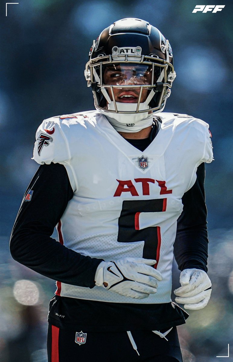 PFF_Fantasy's tweet photo. Drake London: 7 touches gaining 10+ yards in Week 6

Most in the NFL 🚀 https://t.co/wjwtTma1SB