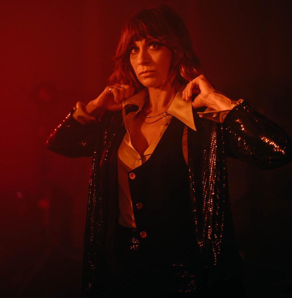 We're thrilled that the divine @nicoleatkins is hosting #FUVCheer with an electrifying lineup of the @gaslightanthem, @gracepotter, @ironandwine, and @theesacredsouls  coming together at the @BeaconTheatre on 12/6 to benefit FUV. Get your tix today: buff.ly/45cFG2X