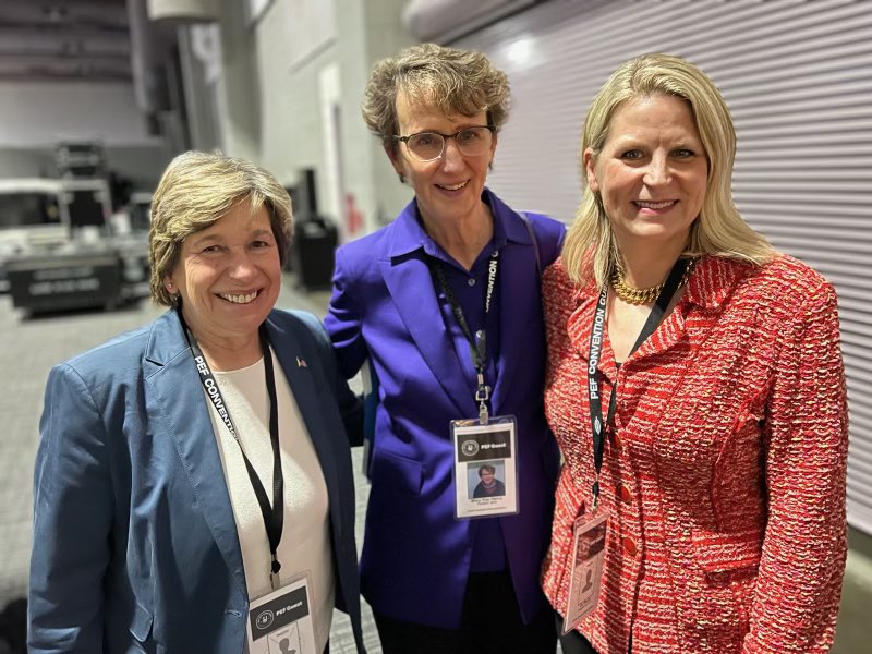 NYSPEF's tweet photo. International and national labor leaders, left to right, @AFTunion President @rweingarten Randi Weingarten @SEIU President @MaryKayHenry, and @AFLCIO National President @LizShuler @ the PEF Convention in Syracuse.
#BetterTogether #2023PEFConvention https://t.co/cpJBHGzQJo
