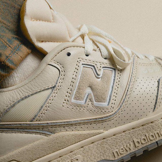 JustFreshKicks tweet media