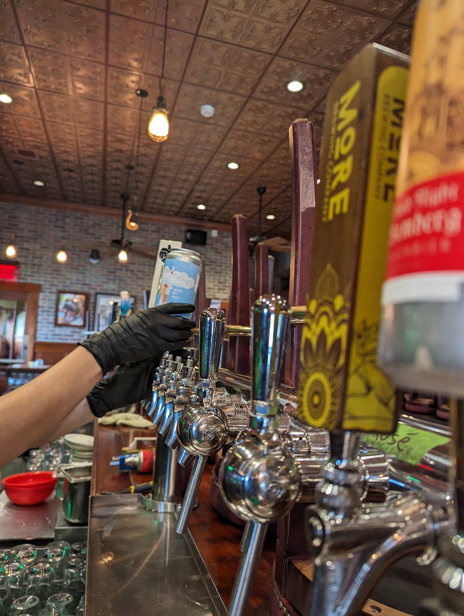 OlympicTavern's tweet photo. This is your every other week reminder to clean your damned draft lines. Does that mean you have to pour away some beer? Yes. Is it worth it? Absolutely.
#draughtexcellence #draftcleaningday #thesepipesareclean #rockford #rawkford https://t.co/C4E4IM6Hf9
