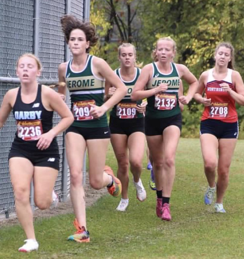 jeromeceltics's tweet image. Girls Cross Country took 🥈 place in the OCC meet on Saturday. Great job, ladies! Looking forward to seeing you compete in Districts! #GoCelts 🔰🏃🏻‍♀️💪🏻 @LadiesJXC @dublinjeromehs
