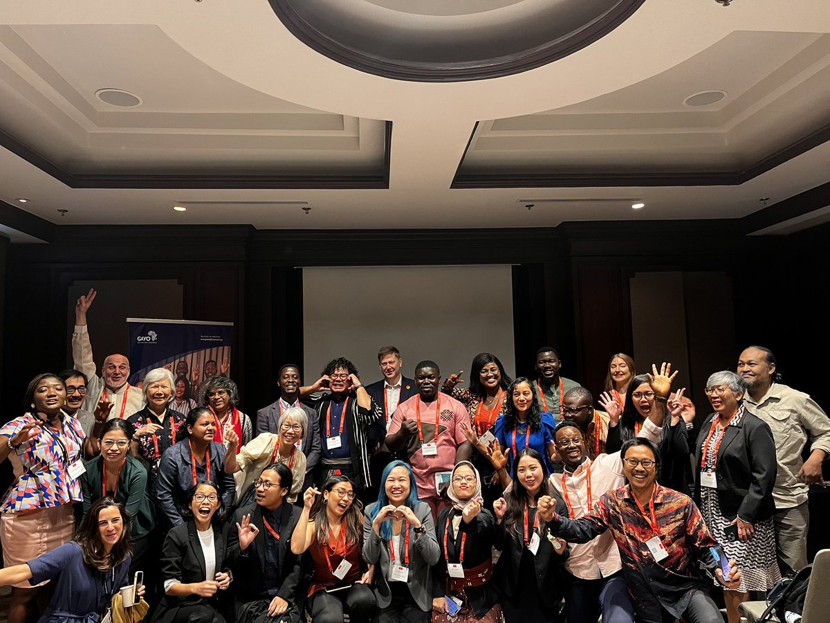 Nana_Minta1's tweet photo. From the #GlobalPlasticSummit in #Bangkok, we urge a #globalplastictreaty with a strict production cut-off, environmental justice, and rejection of #falsesolutions. Anticipation is high for the INC 3 in #Nairobi, dedicated to the vital cause of eradating #plasticpollution. https://t.co/ONwXUZrgRa