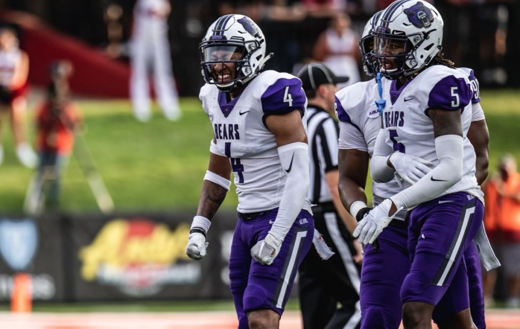 After a great conversation with Coach Scott I am blessed to have received a D1 offer from the University of Central Arkansas!!💜🤍 <a href="/coachcannon97/">Coach Sean Cannon</a>  <a href="/CoachCampbell37/">Steadman Campbell</a> <a href="/JUCOFFrenzy/">JUCO Football Frenzy</a> 

#AGTG